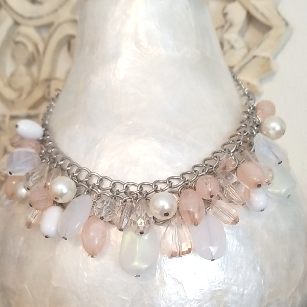Peach, White & Clear Lucite beaded Bib Style Silver-tone Mesh Necklace